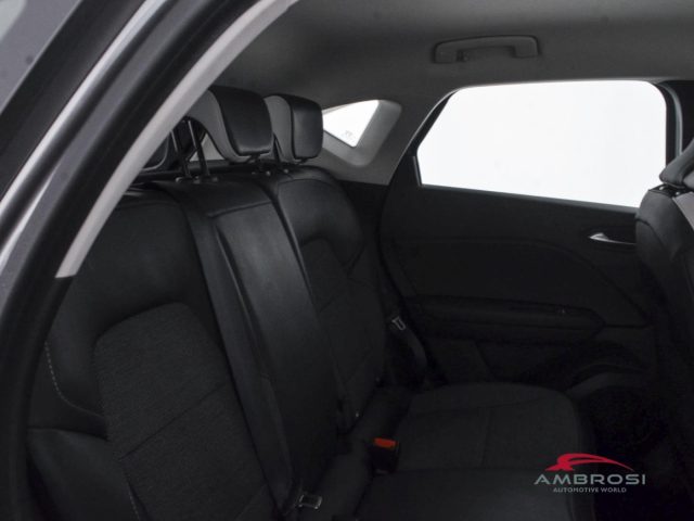 RENAULT Captur usata 10