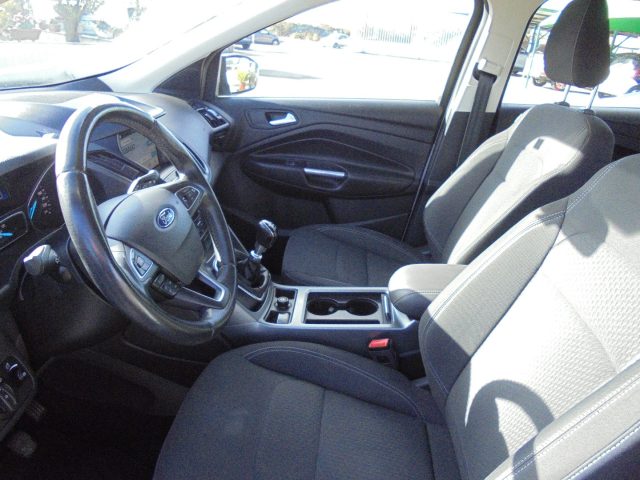 FORD Kuga usata 26