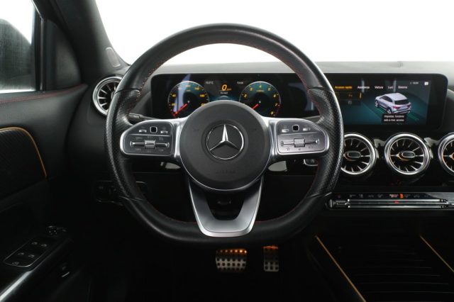 MERCEDES-BENZ CLA usata 12
