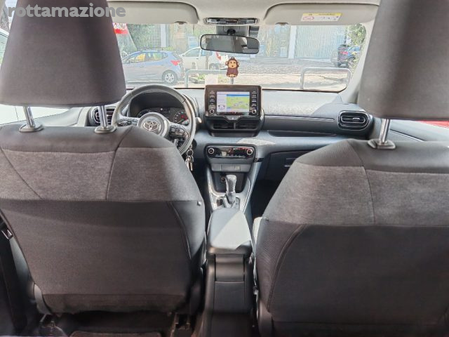 TOYOTA Yaris usata, con Park Distance Control
