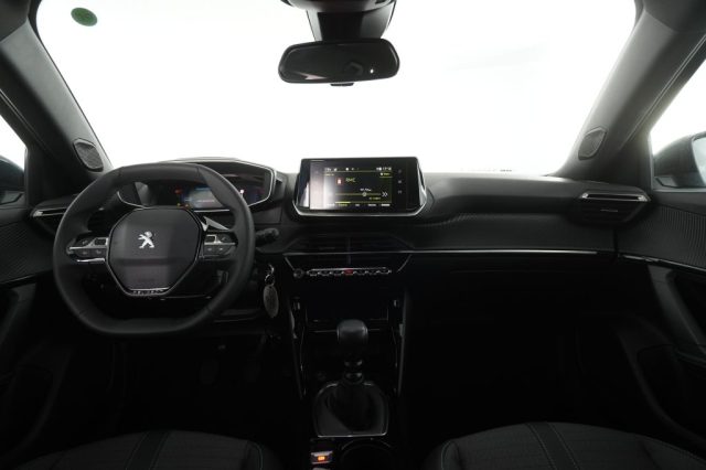 PEUGEOT 2008 usata 10