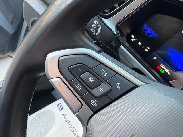 VOLKSWAGEN T-Roc usata, con Sistema di navigazione