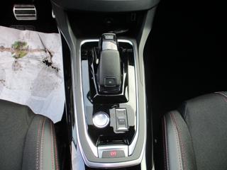 PEUGEOT 308 usata, con Park Distance Control