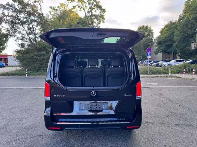 MERCEDES-BENZ V 300 usata, con Boardcomputer