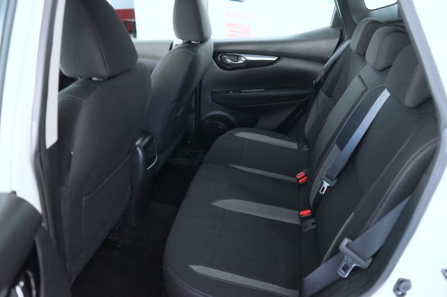 NISSAN Qashqai usata 25