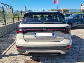 VOLKSWAGEN T-Cross usata, con Autoradio