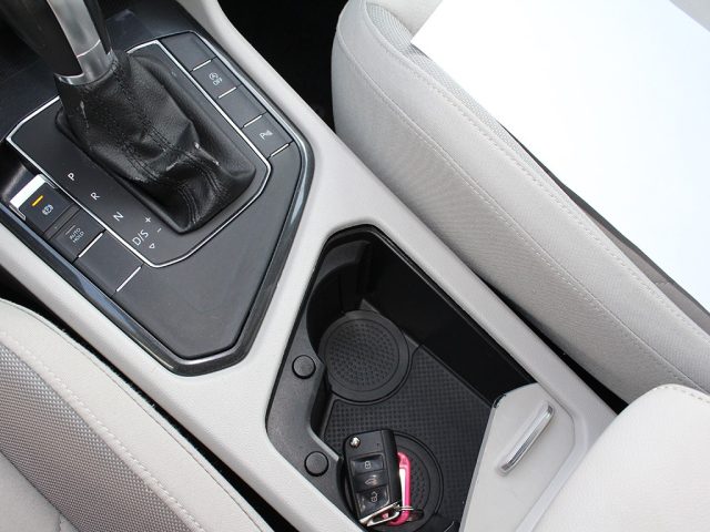 VOLKSWAGEN Tiguan Allspace usata, con Sensori di parcheggio anteriori