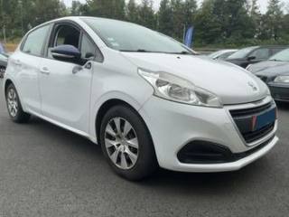 PEUGEOT 208 usata, con Alzacristalli elettrici