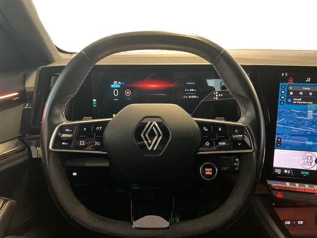 RENAULT Austral usata, con Sensori di parcheggio posteriori