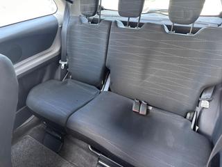 TOYOTA Yaris usata, con Servosterzo