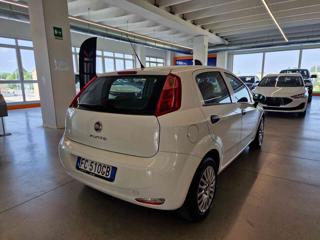 FIAT Punto usata, con Autoradio