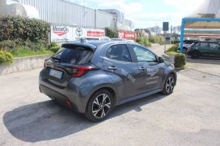 TOYOTA Yaris usata, con Airbag testa