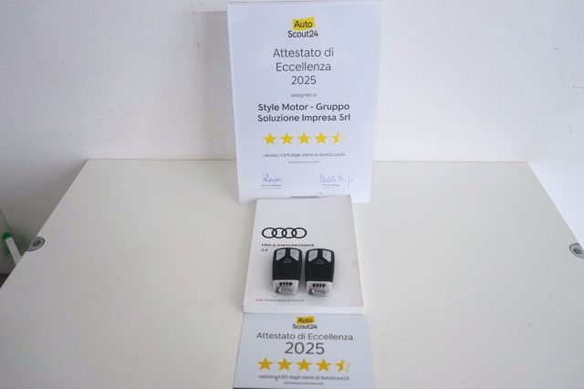 AUDI A4 usata, con Park Distance Control