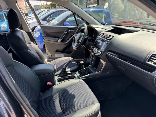 SUBARU Forester usata, con ESP
