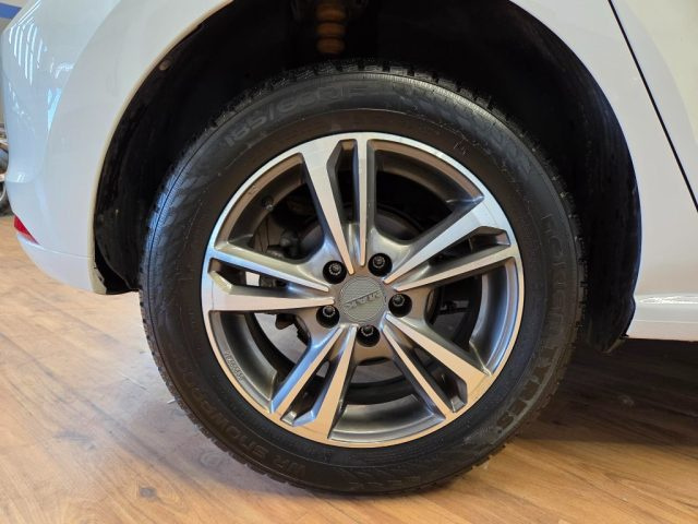 VOLKSWAGEN Polo usata, con Chiusura centralizzata