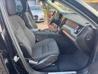 VOLVO XC60 usata, con Touch screen