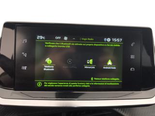 PEUGEOT 2008 usata, con USB