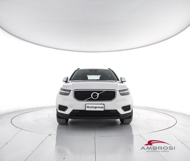 VOLVO XC40 usata 4
