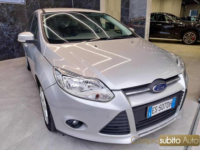 FORD Focus usata, con Alzacristalli elettrici