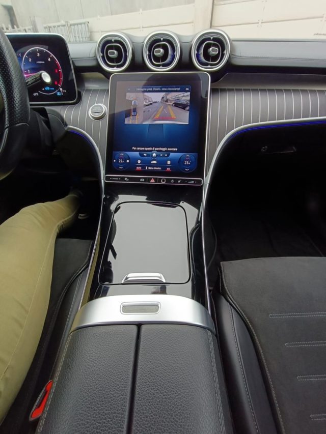 MERCEDES-BENZ C 220 usata, con Cerchi in lega