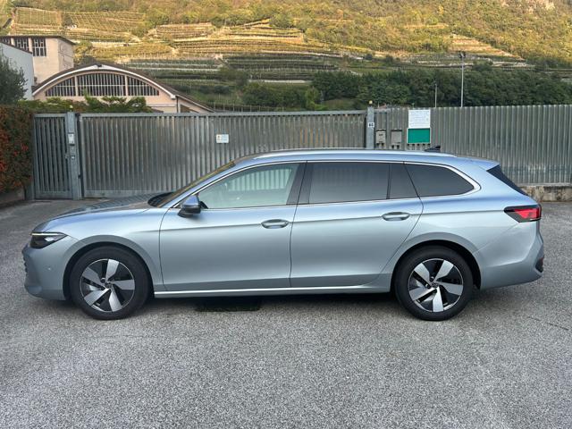 VOLKSWAGEN Passat usata, con Airbag Passeggero