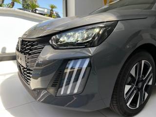 PEUGEOT 208 usata, con Cruise Control