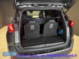 PEUGEOT 5008 usata, con Chiusura centralizzata telecomandata