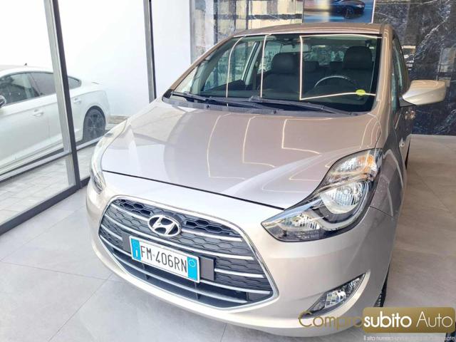 HYUNDAI iX20 usata, con Airbag