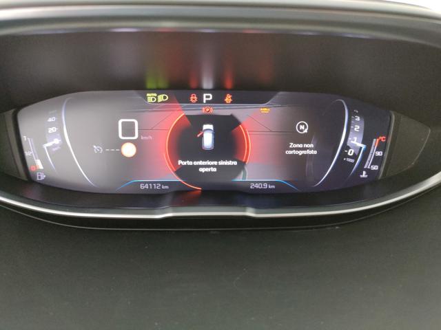 PEUGEOT 3008 usata, con Controllo elettronico della corsia
