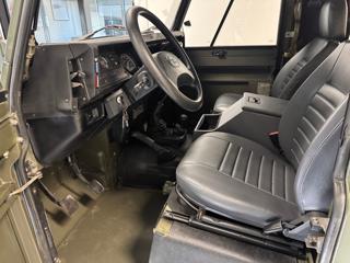 LAND ROVER Defender usata 8