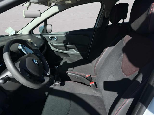 RENAULT Clio usata, con Controllo trazione