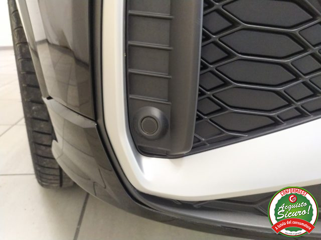 AUDI Q2 usata, con Airbag testa