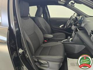 TOYOTA Yaris Cross usata, con Riconoscimento dei segnali stradali