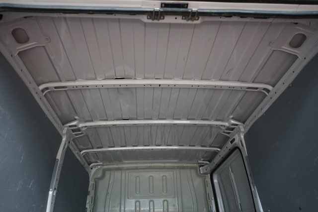 PEUGEOT Boxer usata, con Controllo vocale