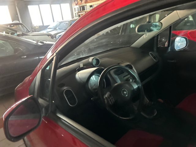 OPEL Agila usata, con Airbag