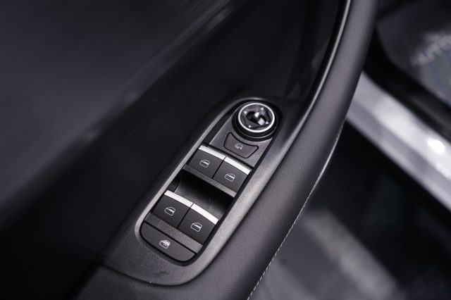 DR MOTOR DR 6.0 usata, con Cruise Control