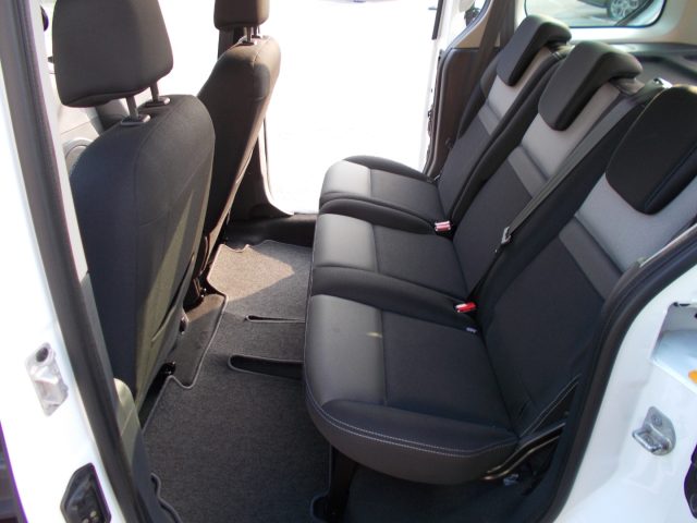 RENAULT Kangoo usata, con Controllo trazione