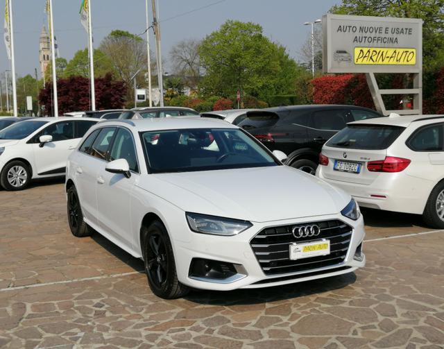 AUDI A4 usata, con Autoradio