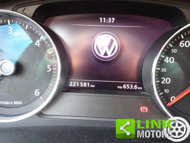 VOLKSWAGEN Touareg usata, con Controllo automatico clima