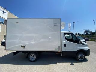 IVECO Daily usata, con Autoradio