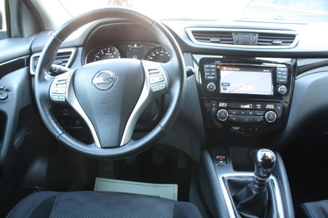 NISSAN Qashqai usata, con Climatizzatore automatico, 2 zone