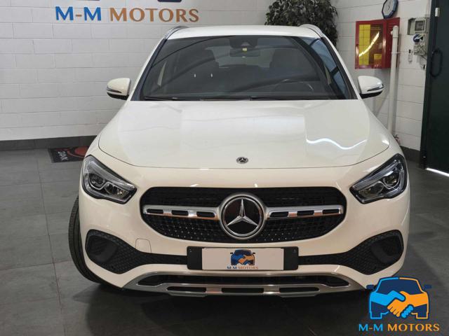 MERCEDES-BENZ GLA 200 usata, con Airbag