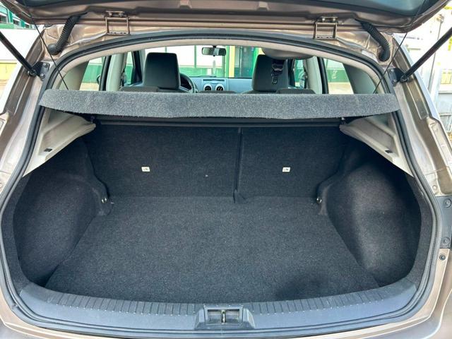 NISSAN Qashqai usata, con Boardcomputer
