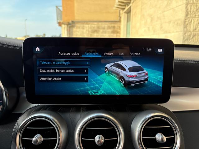 MERCEDES-BENZ GLC 300 usata, con Sedile posteriore sdoppiato