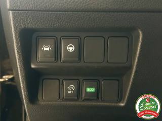 NISSAN Qashqai usata, con Luci diurne LED