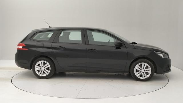 PEUGEOT 308 usata, con Autoradio