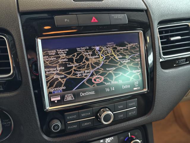 VOLKSWAGEN Touareg usata, con Controllo trazione