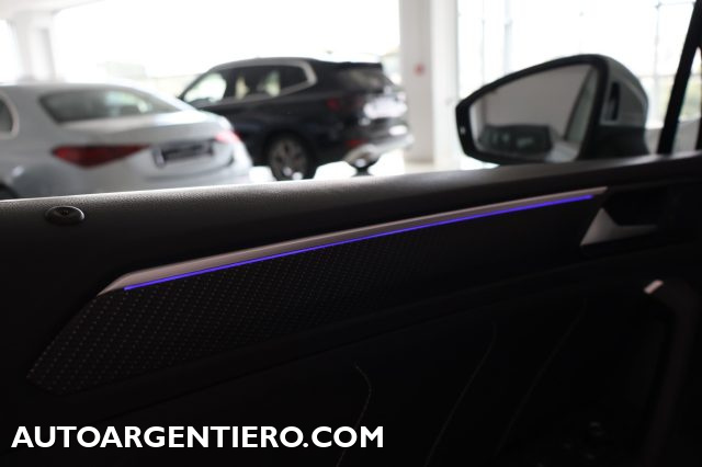 VOLKSWAGEN Tiguan usata, con Autoradio