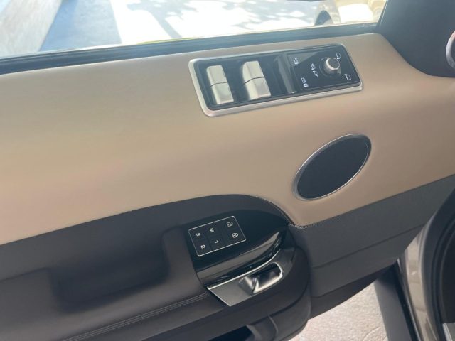 LAND ROVER Range Rover Sport usata, con Sensore di luce