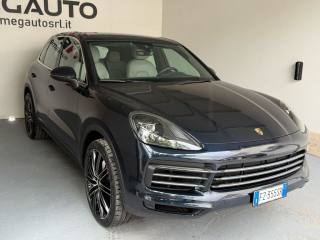 PORSCHE Cayenne usata, con Autoradio
